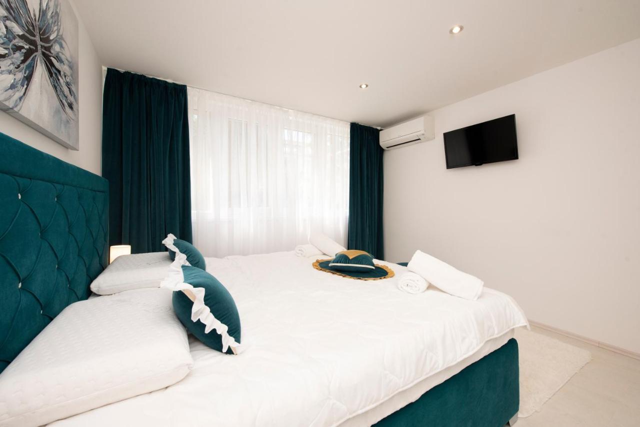Lions Apartment Σπλιτ Εξωτερικό φωτογραφία
