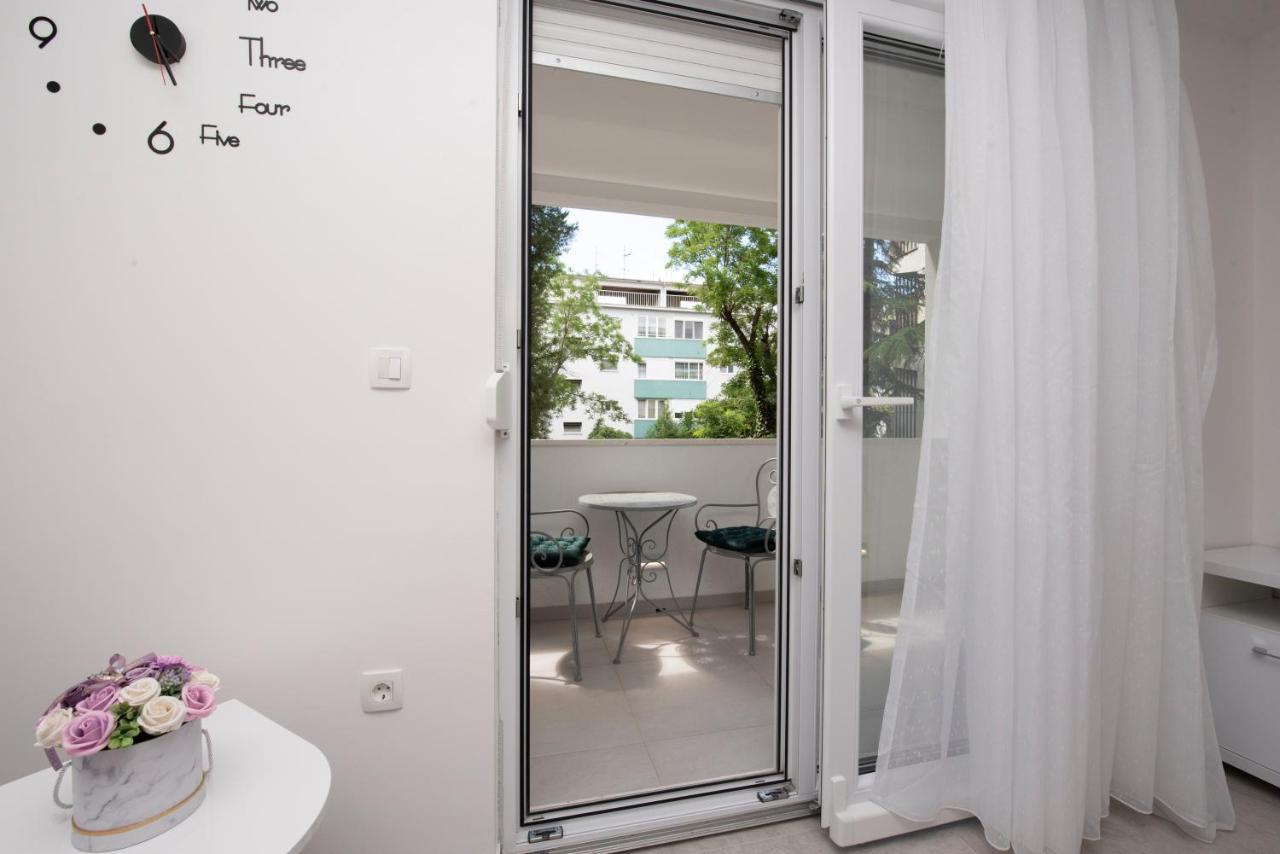 Lions Apartment Σπλιτ Εξωτερικό φωτογραφία