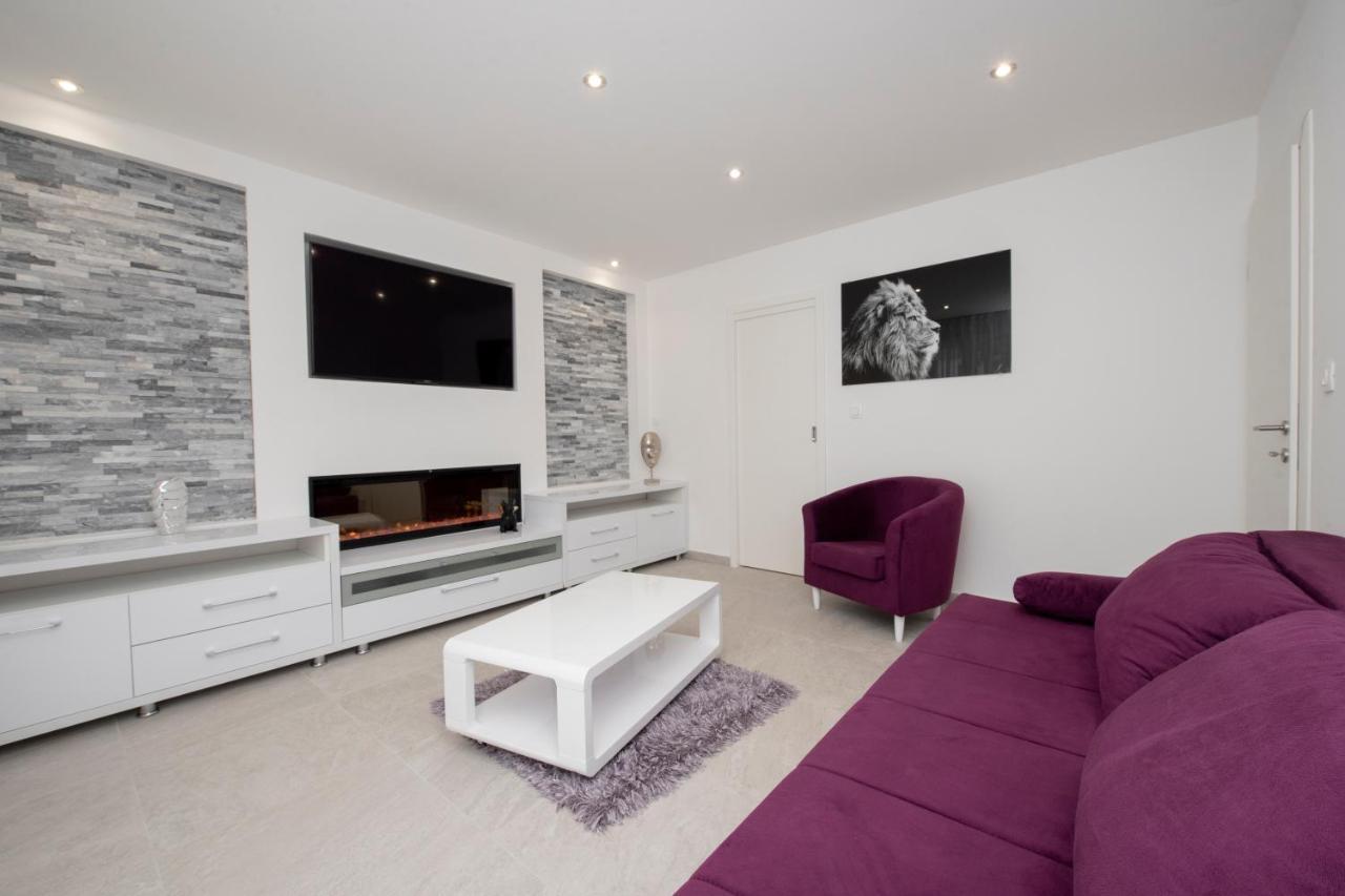 Lions Apartment Σπλιτ Εξωτερικό φωτογραφία