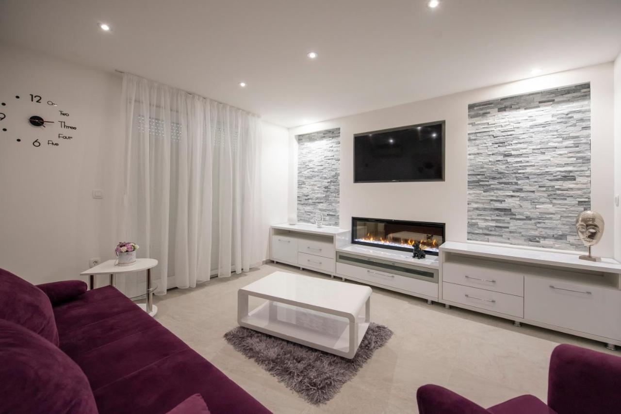 Lions Apartment Σπλιτ Εξωτερικό φωτογραφία