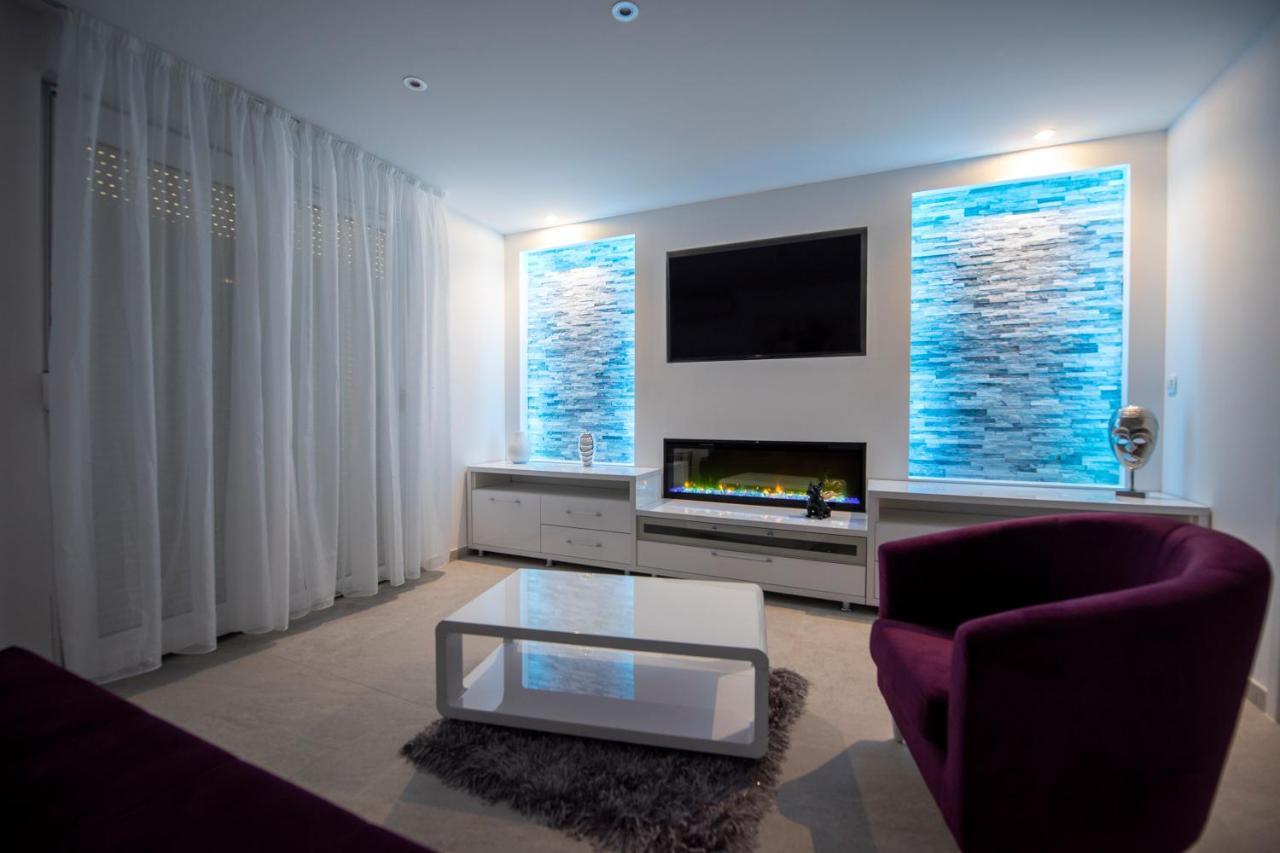 Lions Apartment Σπλιτ Εξωτερικό φωτογραφία